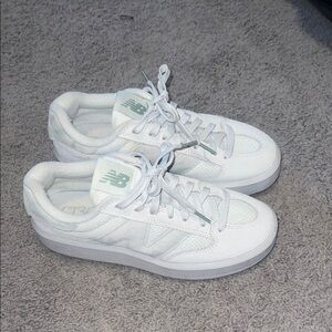 New Balance Women’s White Sneakers with Mint Accents